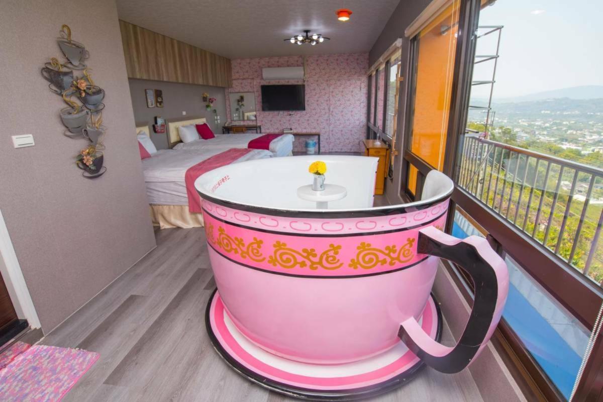 Rainbow Hill House彩虹山舍 Apartment Shigang Bagian luar foto