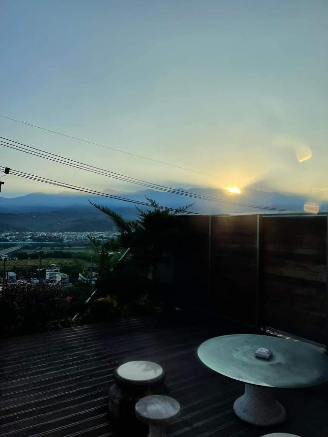 Rainbow Hill House彩虹山舍 Apartment Shigang Bagian luar foto